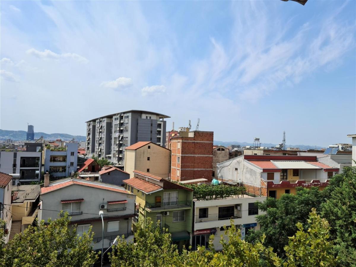 Appartement 2-bedroom With Dajti Mountain View Tirana