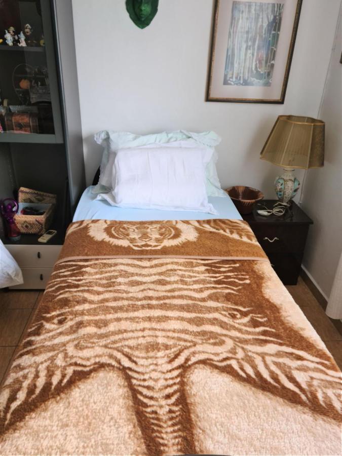 2-bedroom With Dajti Mountain View Appartement Tirana