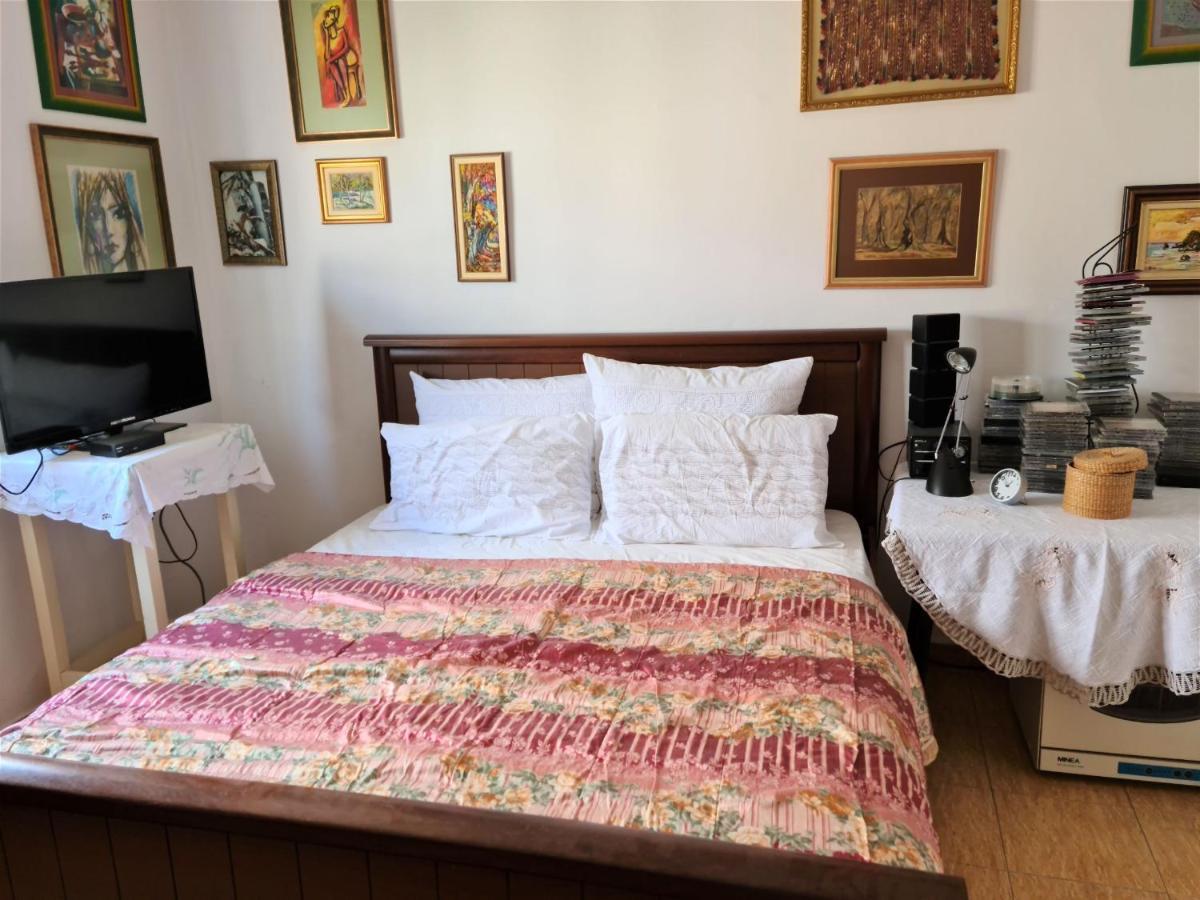 2-bedroom With Dajti Mountain View * Tirana