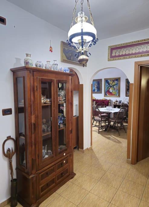 Appartement 2-bedroom With Dajti Mountain View *