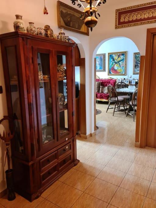 Appartement 2-bedroom With Dajti Mountain View