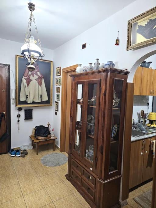 2-bedroom With Dajti Mountain View Appartement Tirana
